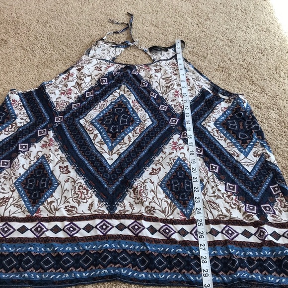 SUZANNE BETRO Size 2X white combo sleeveless top - Picture 7 of 8